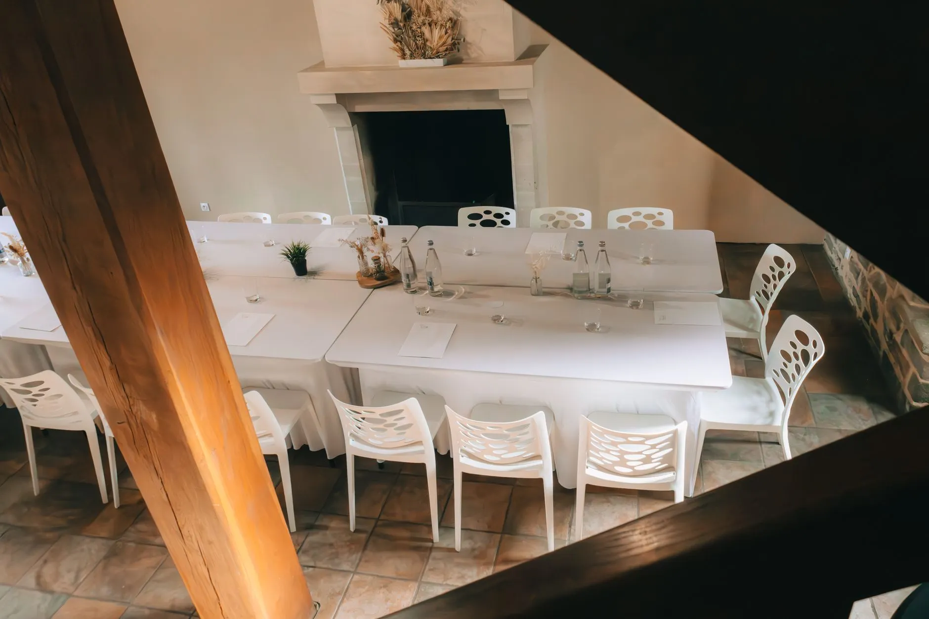 2024年企业级系统设计新趋势：微服务架构与低代码平台融合实践